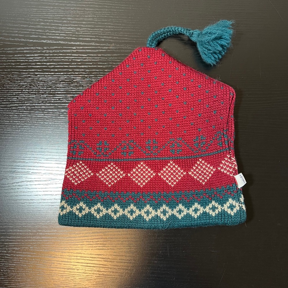 Smiley Pure Wool Fair Isle Beanie Hat Red Teal Tassel Made in USA
